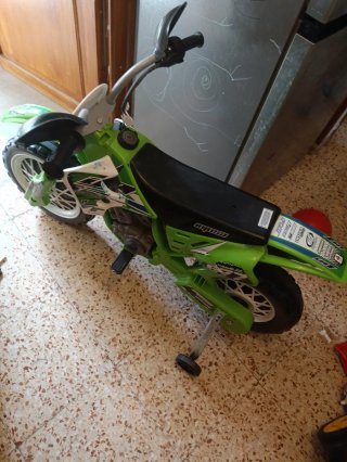 Moto Eléctrica Infantil Injusa Scrambler 450