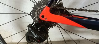 Bicicleta BH G8 Profesional BurgosBh T-L carbono