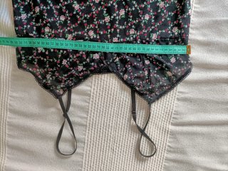 Lingerie floreale nera