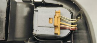 MANDO ELEVALUNAS DELANTERO IZQUIERDO VOLKSWAGEN J