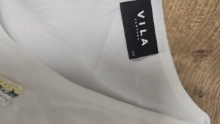 Blusa Vila sin mangas con lentejuelas