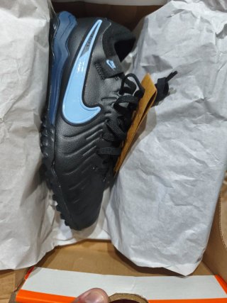 Zapatillas Nike Negras y Azules Talla Pequeña