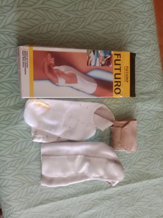 FUTURO Muñequera Metacarpiana Splint Wrist Brace