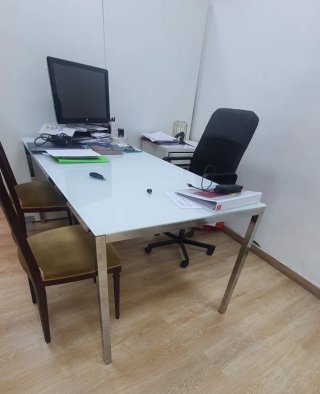 Mesa IKEA TORSBY cristal blanco