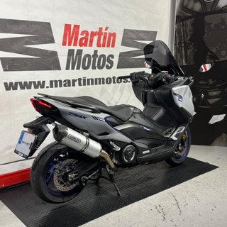 YAMAHA TMAX 560 ABS