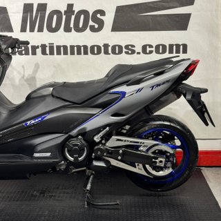 YAMAHA TMAX 560 ABS