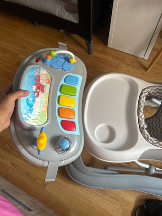Andador bebé con piano y juguetes