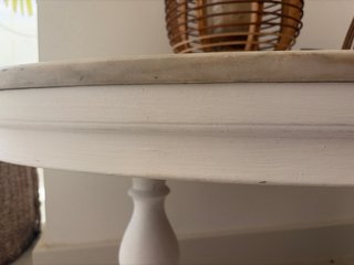 Mesa redonda mármol y madera
