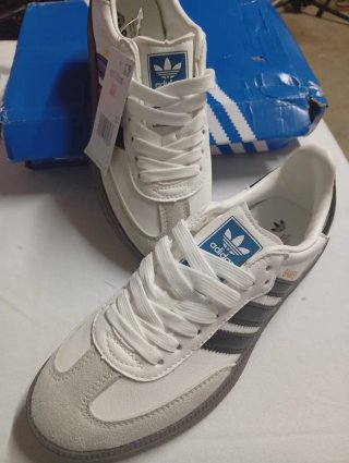 Adidas Samba Zapatillas Blancas y Negras