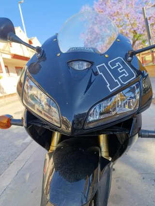 Honda CBR 600 RR 2005 Negra/Plata