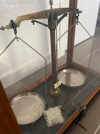 Balanza Farmacia Antigua Bayer España