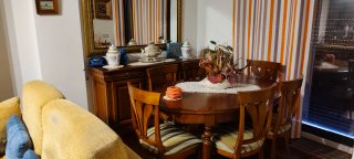 Mesa comedor ovalada y 6 sillas madera