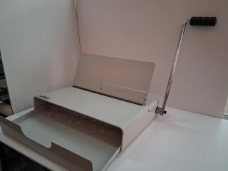 Encuadernadora y taladradora de papel marca MG 200