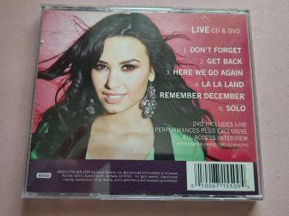 Demi lovato live walmart soundcheck