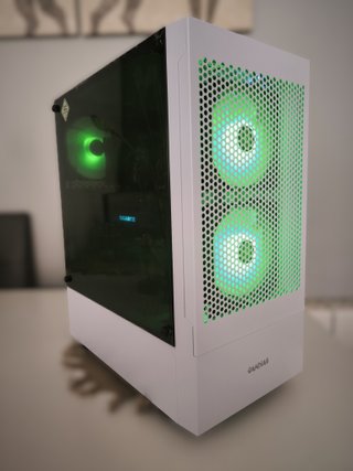 PC GAMING INTEL I7-6700K – 16GB RAM–1070 8GB + 2TB