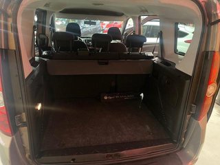 Opel Combo 1.6dcti 105cv selective