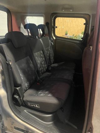 Opel Combo 1.6dcti 105cv selective