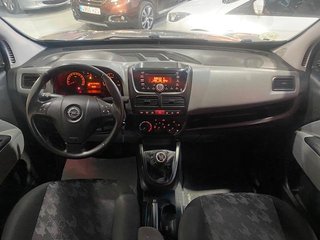 Opel Combo 1.6dcti 105cv selective