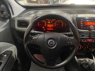 Opel Combo 1.6dcti 105cv selective