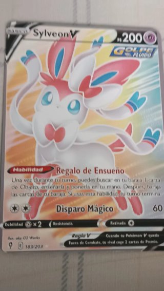 Carta Pokémon Sylveon V 183/203