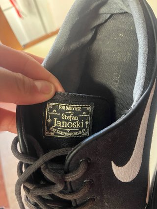 Zapatillas Nike Negras y Blancas