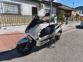 Yamaha Xmax 250 Scooter Automática