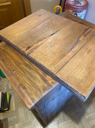 Mueble rústico de madera