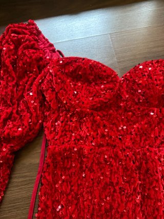 Vestido lentejuelas rojo elegante