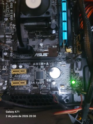 PC Escritorio Zalman AMD Athlon 16GB RAM DDR3