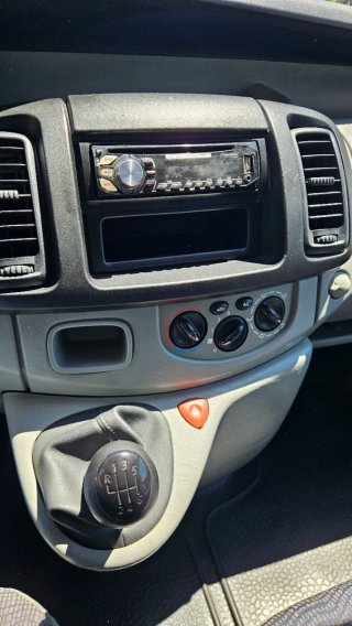 CAMPER RENAULT TRAFIC EMBRAGUE NUEVO CAMA Y+3PLAZ.