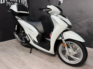 Honda SHi 125 ABS Blanca