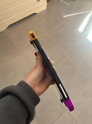 Nintendo Switch Morado y Naranja