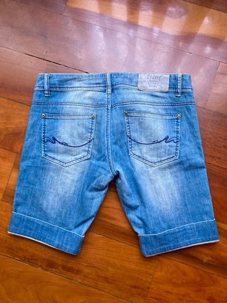 Pantalón vaquero corto mujer