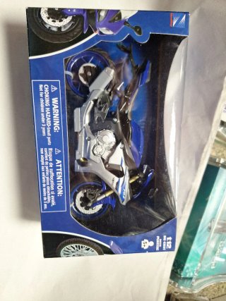Moto Yamaha R1 Die-Cast 1:12 Blu/Argento
