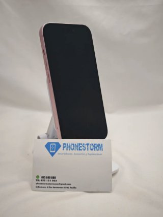 iPhone 15