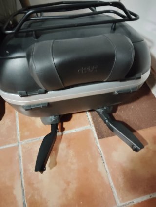 Maleta Baúl Givi V46