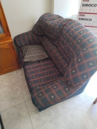 Sofá de tela a cuadros