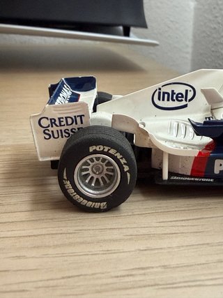 BMW Sauber F1.07 Scalextric
