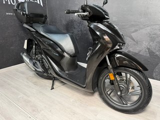 Honda SHi 125 ABS con Baúl
