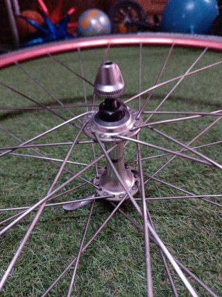 Rueda 28" Shimano bici carretera