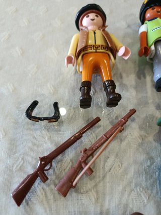 Lote Caza Playmobil con animales y accesorios