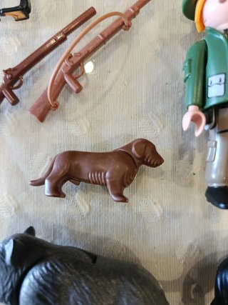 Lote Caza Playmobil con animales y accesorios