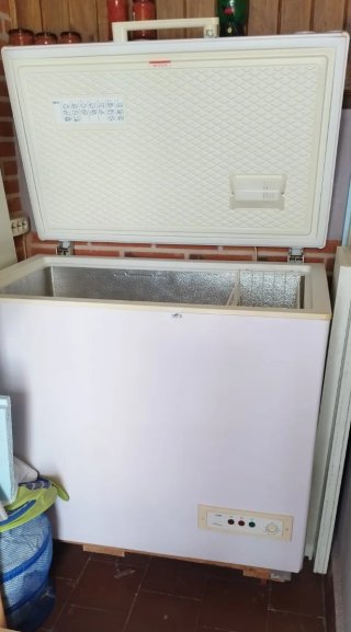 Congelador horizontal Aspes casi nuevo