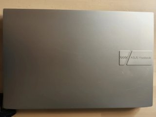 Asus Vivobook M6500Q OLED