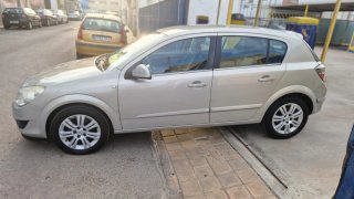 Opel Astra 2010
