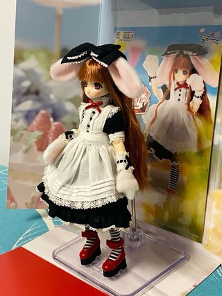 Muñeca Azone Picco EX-Cute Classic Rabbit Himeno