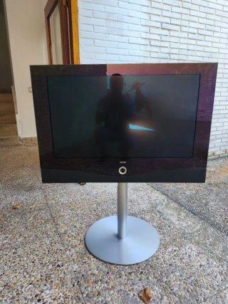 Televisor Loewe 42 con Smart TV