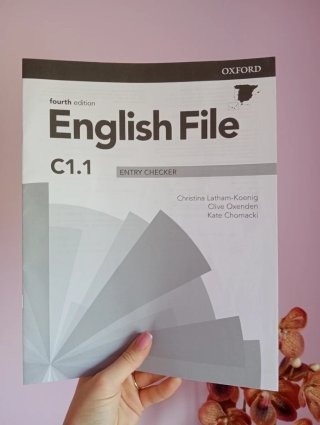 English File C1.1 Advanced. Student's book and ...