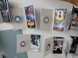 Lote Juegos PSP completos PAL España + 4 UMDs