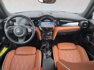 MINI Cabrio 2024
